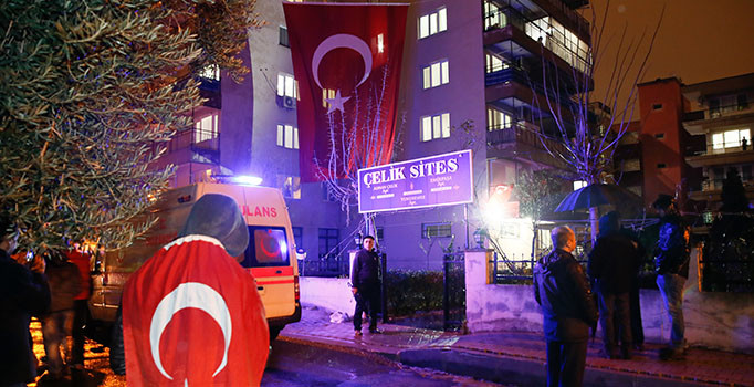 İzmir saldırısında iki ocağa ateş düştü: Babamız evde yok kapıyı açamayız