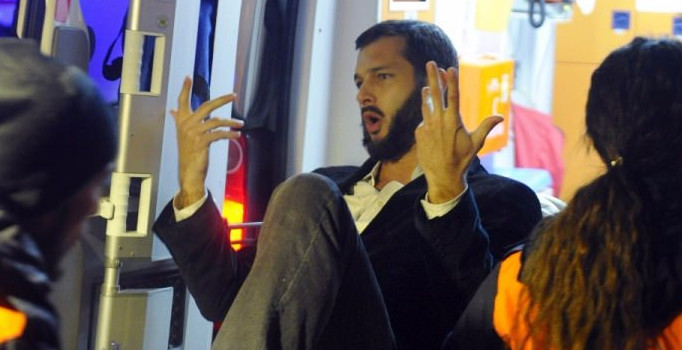 Reina'da yaralanan ABD'li Deniz Piyadesi çıktı