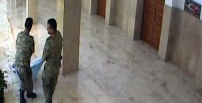 Malatya'da FETÖ'cü darbeciler koridordaki kanı böyle temizlemiş! | Video