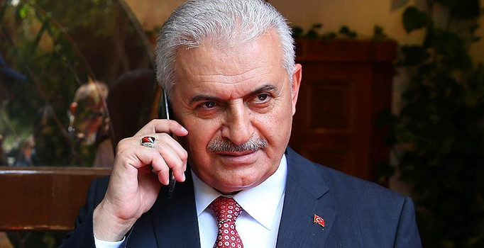 Yıldırım, Başika kampındaki askerlerle telefonda görüştü