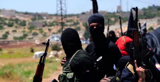 Irak Ordusu 90 IŞİD 
militanını öldürdü