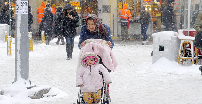 İstanbul Valisi Vasip Şahin: Mesai saati 15:30'a çekildi | Son dakika haberleri