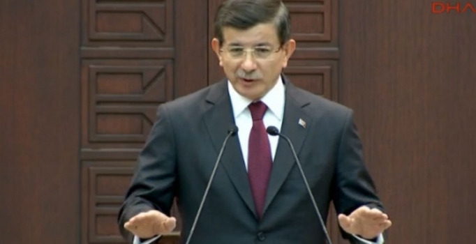 Davutoğlu: Kapıları 
kapatarak ülke yönetilemez