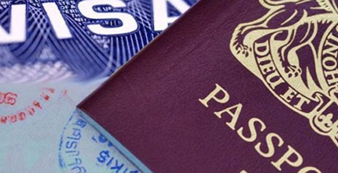 Ukrayna Devlet Başkanı Poroşenko AB'nin kapısını açtı