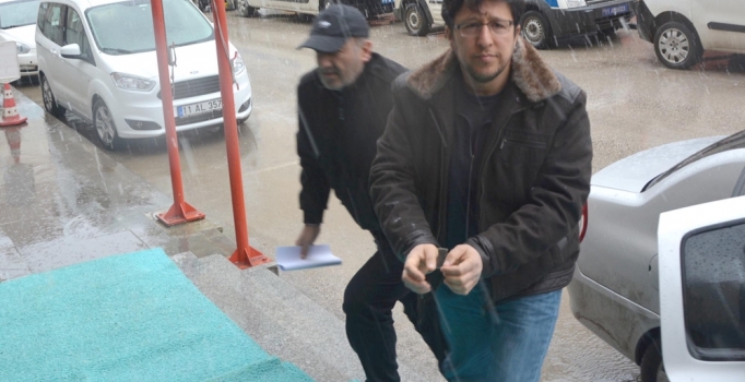 Bilecik'te ByLock operasyonu: 22 polis gözaltında