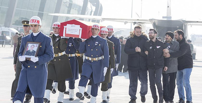 Şehit astsubay son yolculuğuna uğurlandı