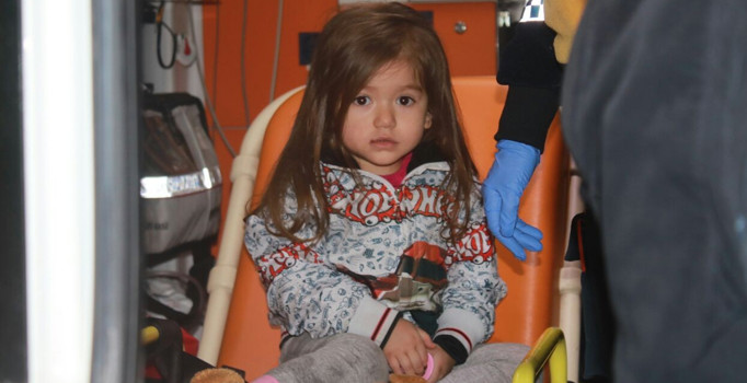 Bursa’da korkutan yangın: 13 kişi hastaneye kaldırıldı | Son dakika haberleri