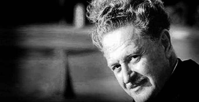 'Mavi gözlü dev' lakaplı ünlü şair Nazım Hikmet 115 yaşında