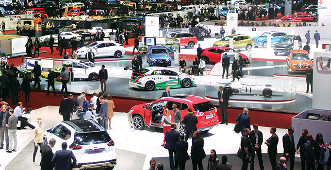 Dalgalı kur otoya ÖTV sınırını ihlal ettiriyor