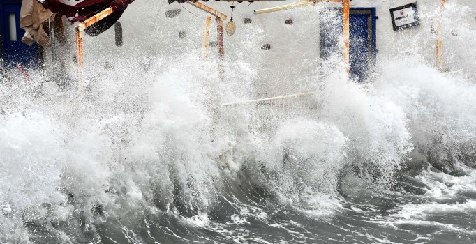 Bodrum'da sağanak ve dolu