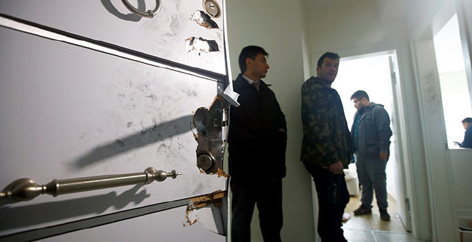 Reina canisinin yakalandığı operasyonu site sakinleri anlattı: Çocuk sesi geliyordu