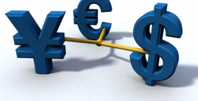 Dolar kritik eşiğin altına düştü