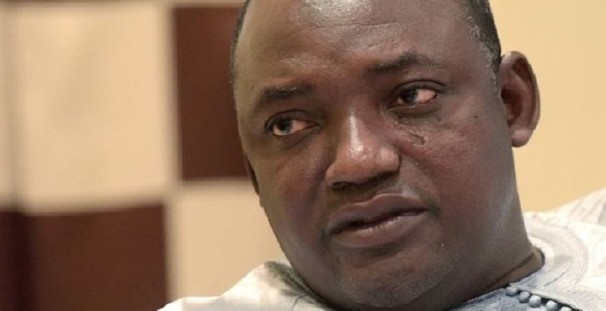 Gambiya'da seçilmiş Başkan'ın oğlu köpek saldırısında öldü