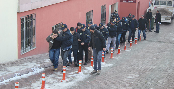 İstanbul'da dev IŞİD operasyonu: 28 tutuklama talebi