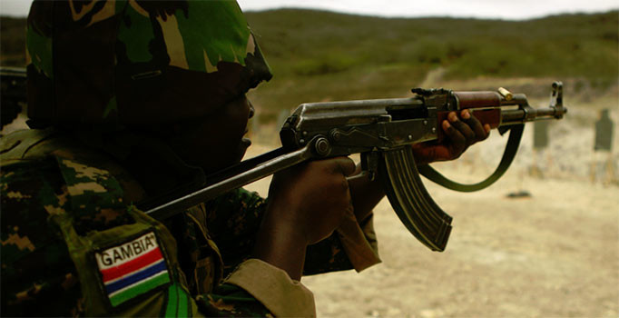 Gambiya'ya askeri müdahale hazırlığı