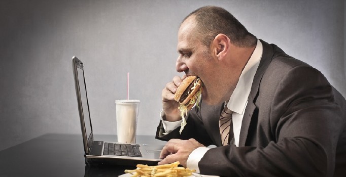 Türkiye'de obezite salgın düzeyinde artıyor