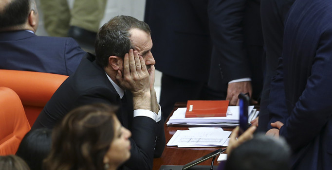 MHP Milletvekili Saffet Sancaklı: Bir mucize bekliyoruz Allah’tan