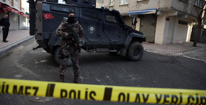İstanbul Esenyurt'ta polise ateş açıldı | Son dakika haberleri