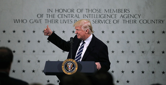 Trump’ın ilk ziyareti CIA merkezine