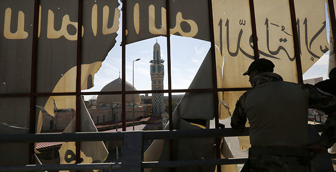 İbadi de açıkladı Pentagon da doğruladı: IŞİD Musul'un doğusundan temizlendi