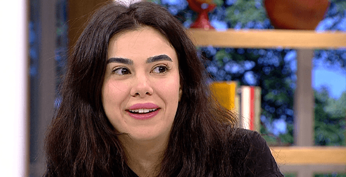 Asena Atalay: Para için küçük düşürüyor