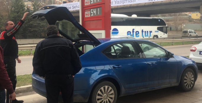 İzmit'te Plaka Tanıma Sistemi alarm verince otomobil arandı