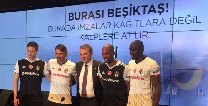 Beşiktaş'ta Babel, Mitrovic, Demba Ba ve Ersan Gülüm imzaladı