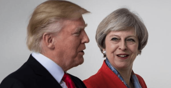 Theresa May'in Donald Trump daveti krize dönüştü