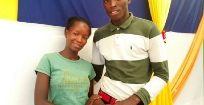 Kenyalı çift 1 dolara mal ettikleri düğünle internet fenomeni oldu