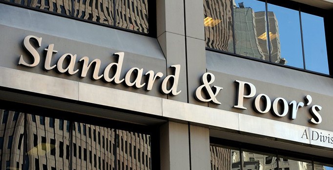 S&P, 4 Türk bankasının görünümünü düşürdü
