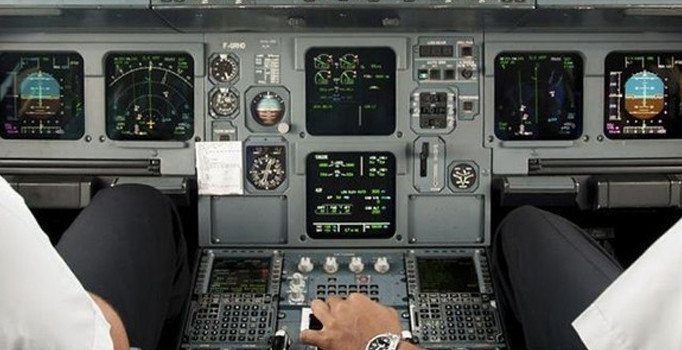 Reina saldırısının ardından MİT 850 yabancı pilotu incelemeye aldı!