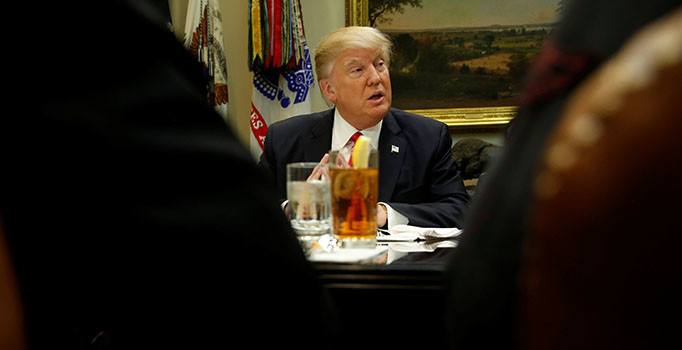 Trump'tan İran açıklaması: Her seçeneği değerlendiriyoruz | Son dakika haberleri