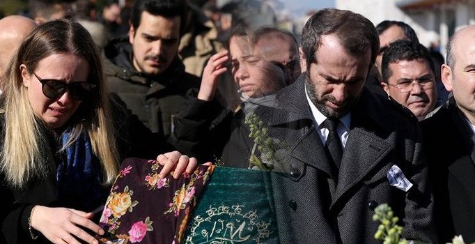 Saffet Sancaklı'nın eşi Hülya Sancaklı son yolculuğuna uğurlandı