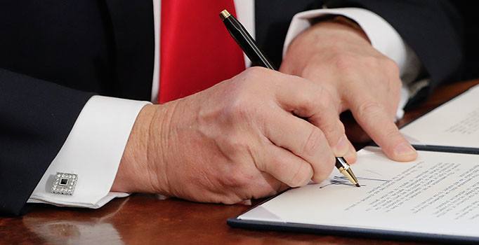 Bunu kimse beklemiyordu: ABD Başkanı Trump yeni kararname çıkarmayı düşünüyor