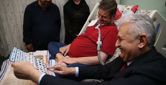 Başbakan Yıldırım'ın ALS hastasını ziyaretinin görüntüleri yayınlandı