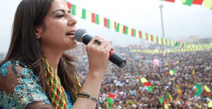 Eski milletvekili Ayla Akat Ata hakkında 95 yıl hapis istemi