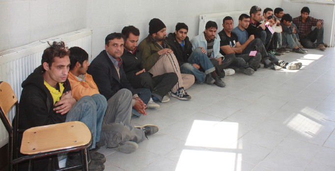 Edirne işlem gören göçmen sayısı 80 ilde işlem gören göçmenlerin toplam sayısı kadar