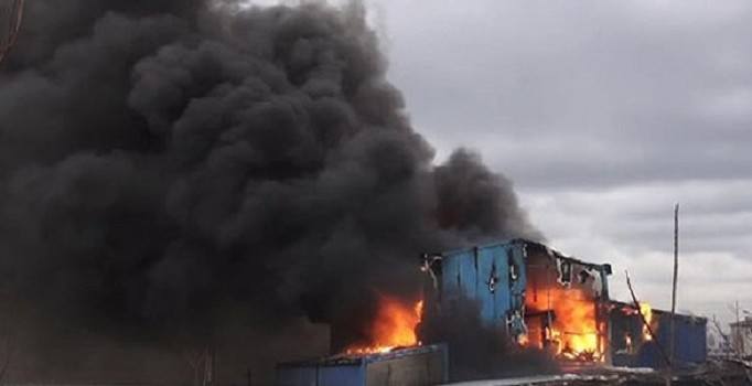 Ataşehir'de depoda yangın çıktı! İtfaiye olay yerine yönlendirildi | Son dakika haberleri