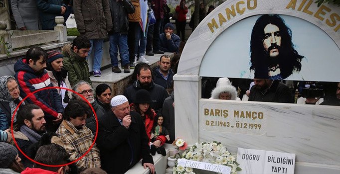 Barış Manço, ölümünün 18. yılında mezarı başında anıldı
