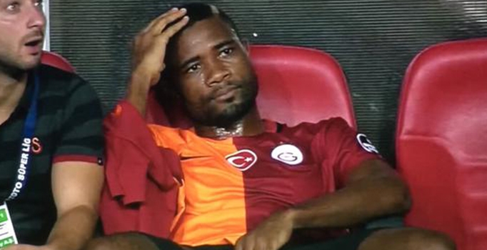 Galatasaray Aurelien Chedjou ile yolları ayırıyor