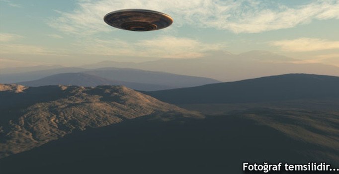 Çin'de 3 uçak UFO yüzünden acil iniş yaptı