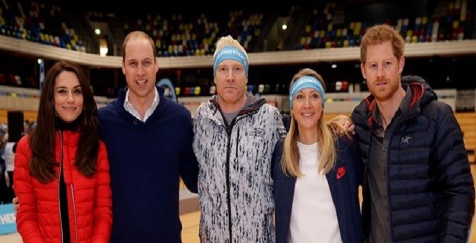 100 Metre Kraliyet Yarışı!