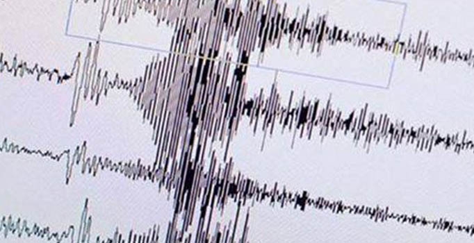 Antalya'da deprem  
(Kaç şiddetinde oldu?)