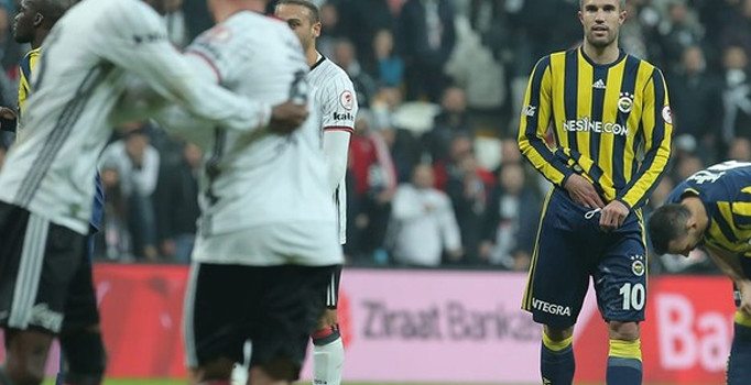 Robin van Persie PFDK'ya sevk edilmeyecek | Son dakika
