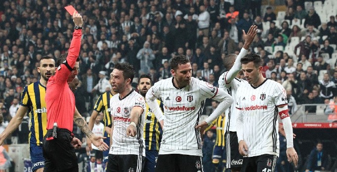 Futbol otoriteleri Beşiktaş'ı yorumladı: Kara Kartal altından kalkar