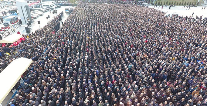 Şehit Uzman Çavuş Umut Aytekin'e binler veda etti