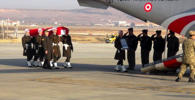 Şehit Tank Uzman Çavuş Mehmet Şahin memleketine uğurlandı