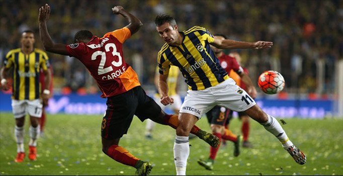 Galatasaray, Fenerbahçe derbisine referandum ayarı