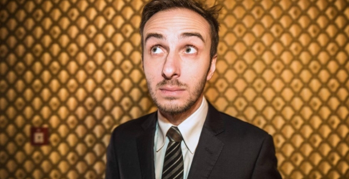 Erdoğan'a hakaret şiirine kısmi yasak | Son dakika haberleri