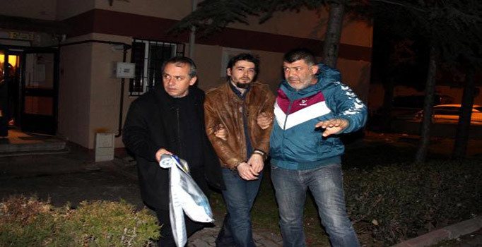Darbeci pilot, Edirne'de annesinin evinde yakalandı
